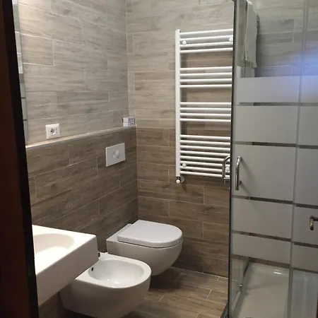 Apartament Maria 2 *